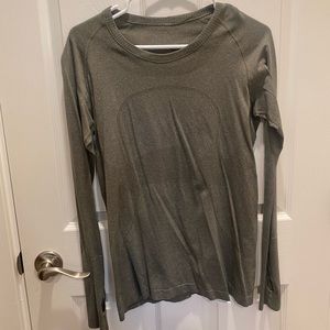 Lululemon Swiftly Tech Long Sleeve